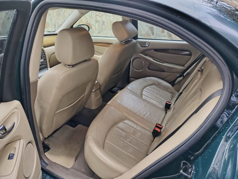 Jaguar X-type 2.0D 130 к.с. NAVI   2 комплекта гуми с джанти, снимка 12 - Автомобили и джипове - 53204651
