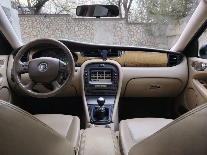 Jaguar X-type 2.0D 130 к.с. NAVI   2 комплекта гуми с джанти, снимка 6 - Автомобили и джипове - 53204651