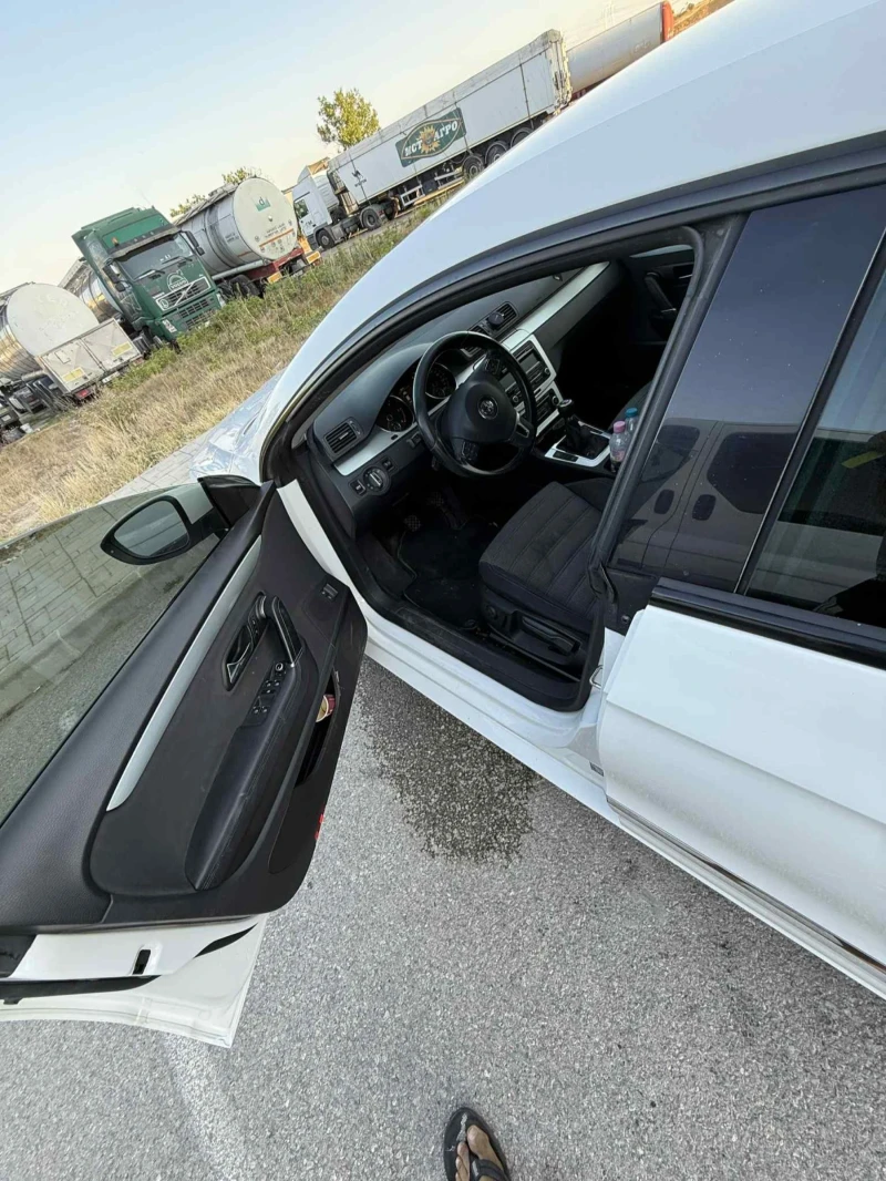 VW CC 2.0Tdi, снимка 6 - Автомобили и джипове - 53457570