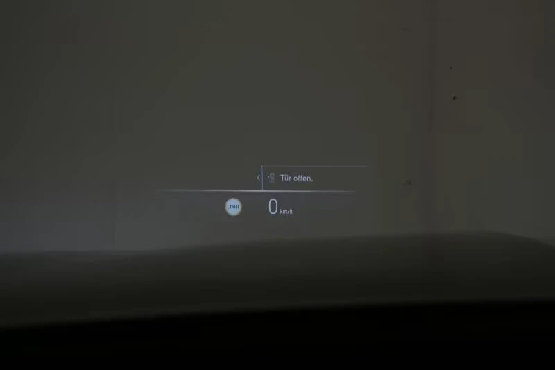 BMW i7 xDRIVE60/544HP/MSPORTPRO/MASS/360/PANO/HUD/249z, снимка 14 - Автомобили и джипове - 54066628