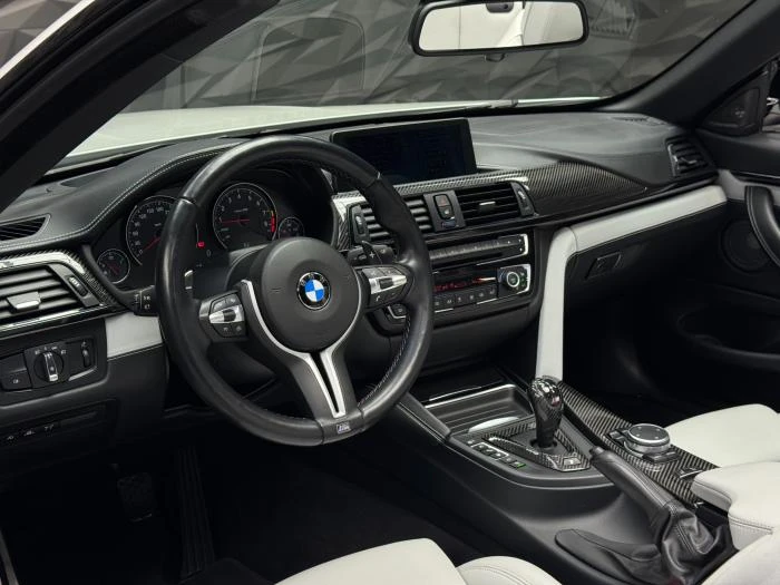 BMW M4 Cabrio* Carbon-Ceramic* H&K* Surround View, снимка 16 - Автомобили и джипове - 56177372