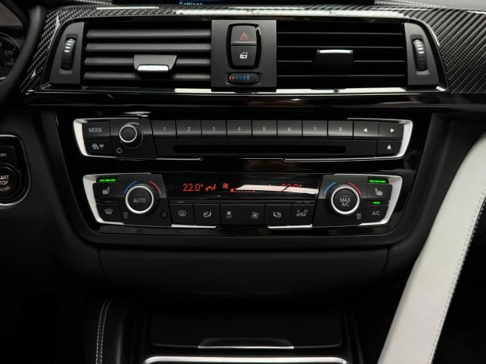 BMW M4 Cabrio* Carbon-Ceramic* H&K* Surround View, снимка 12 - Автомобили и джипове - 56177372