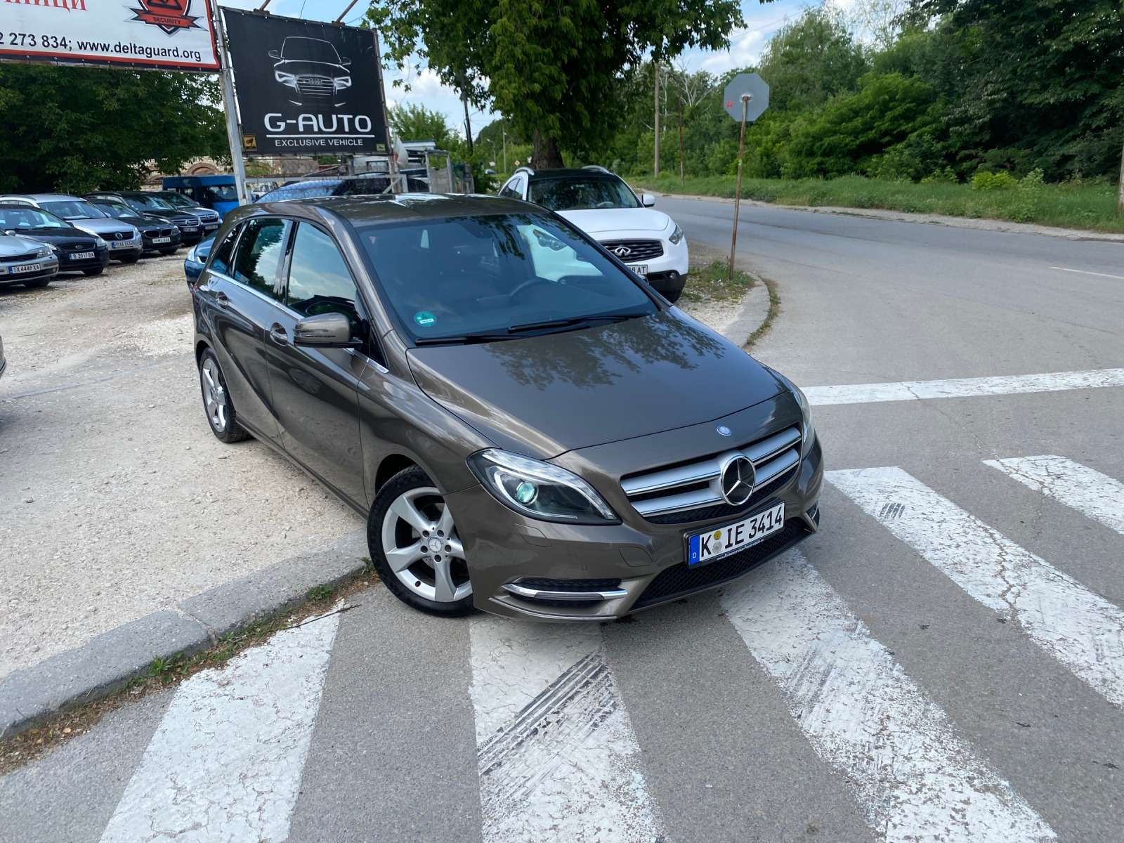 Mercedes-Benz B 200 Бензин AMG Packet Euro 6 - изображение 1