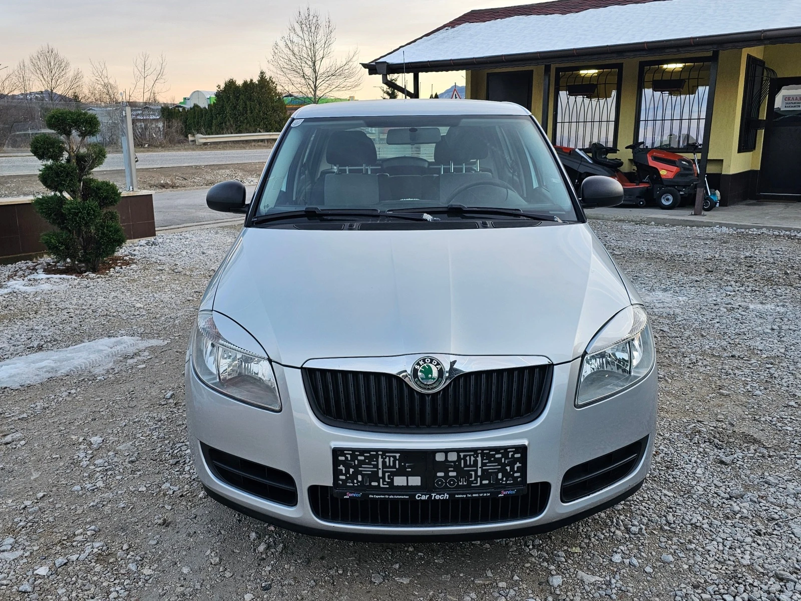 Skoda Fabia 1.2 БЕНЗИН ! ! ! КЛИМАТИК - изображение 8