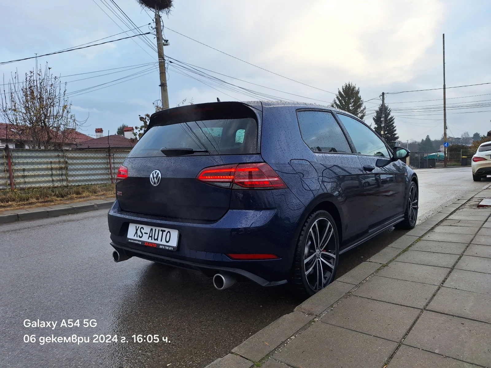 VW Golf 2.0 GTI 7.5  245KS  77000KM EURO6 - изображение 7