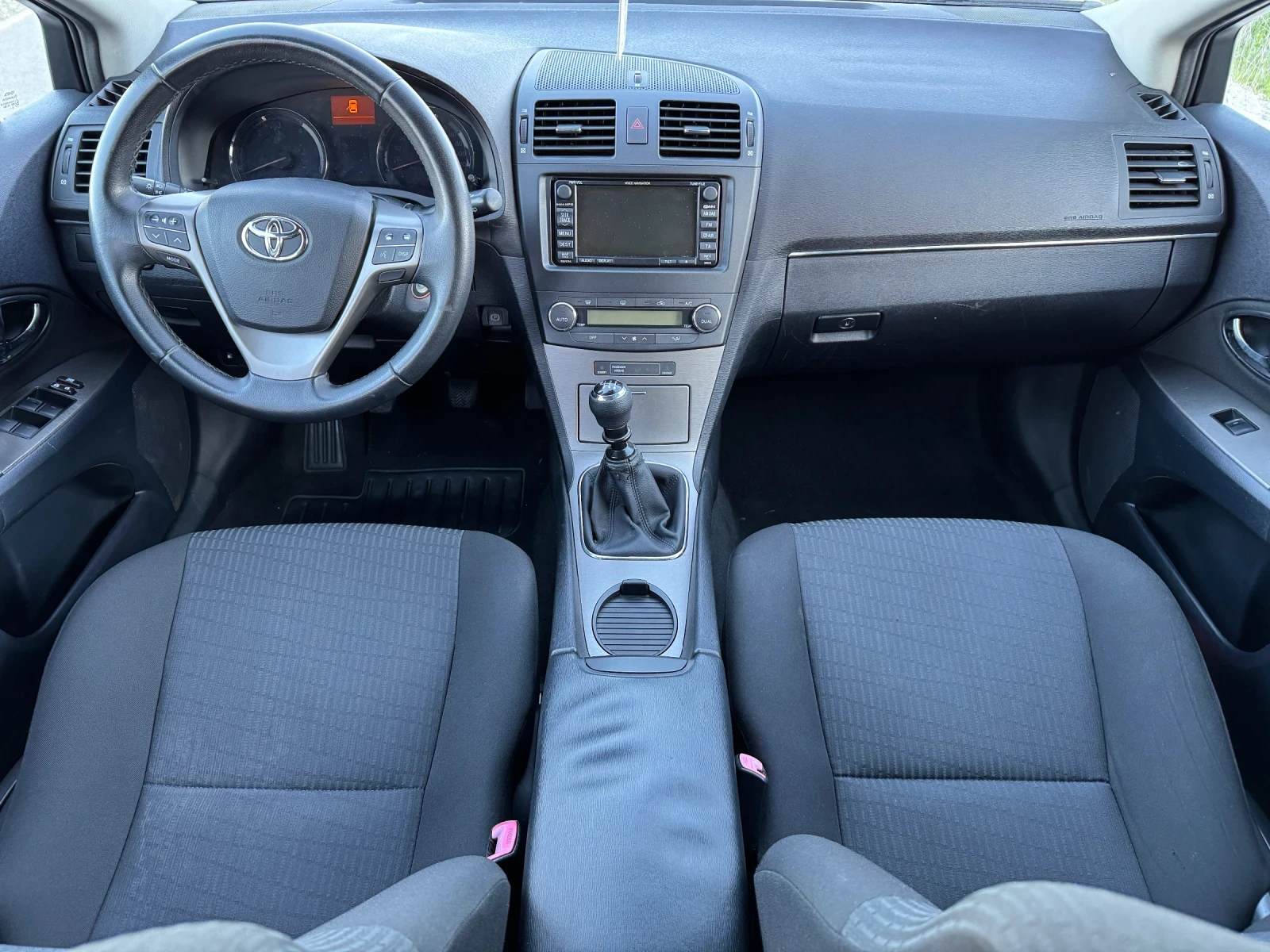 Toyota Avensis 2.0 D-4D 126к.с NAVI / EURO 5 - изображение 10