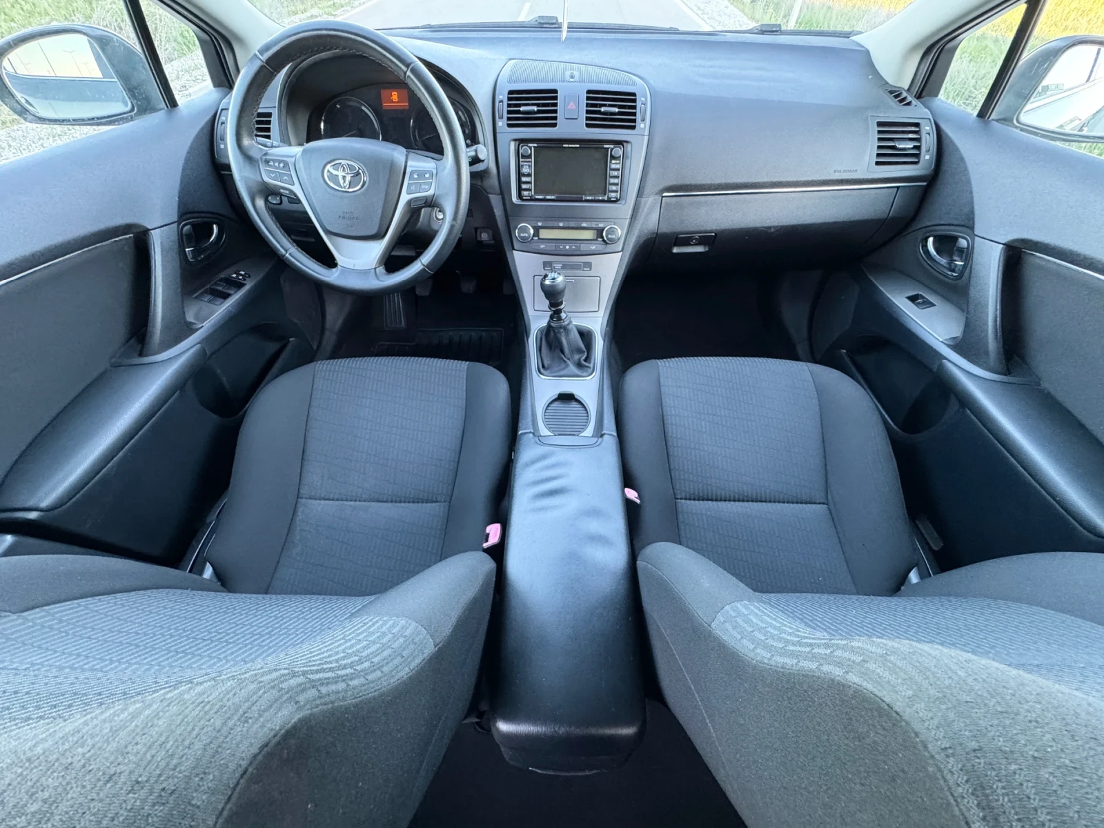 Toyota Avensis 2.0 D-4D 126к.с NAVI / EURO 5 - изображение 9
