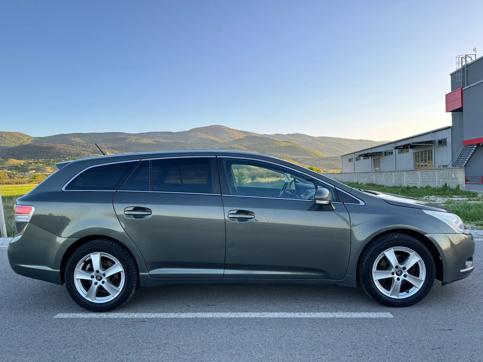 Toyota Avensis 2.0 D-4D 126к.с NAVI / EURO 5 - изображение 5
