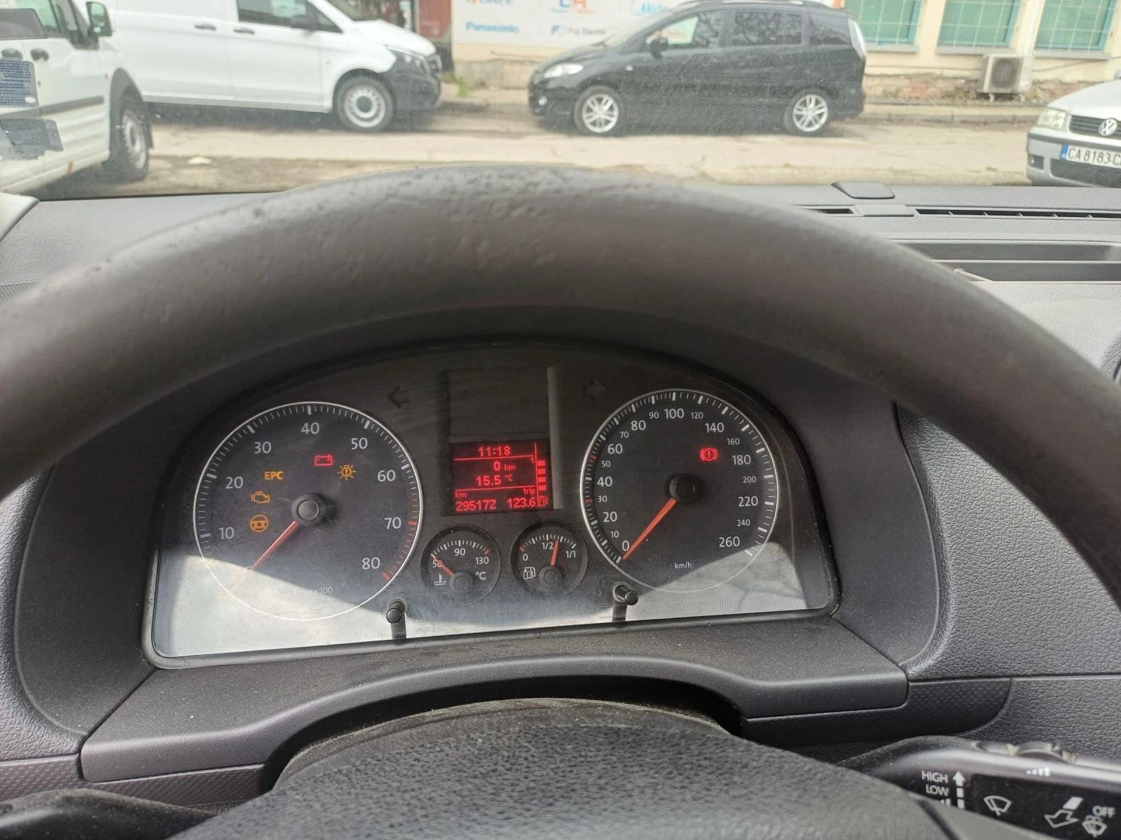 VW Caddy ФАБРИЧЕН МЕТАН - изображение 10