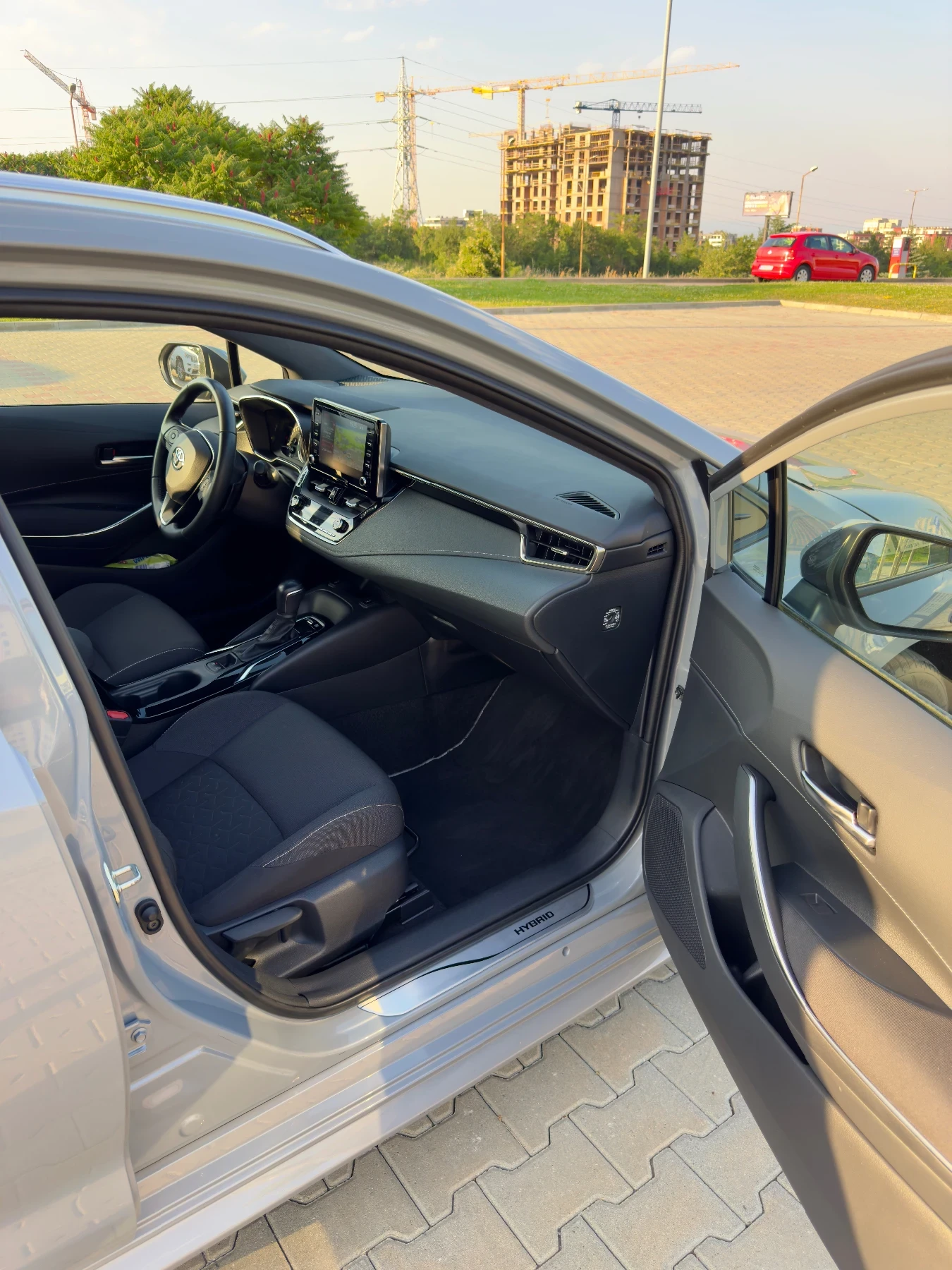 Toyota Corolla Corolla Touring Sport 2.0 HEV - изображение 8
