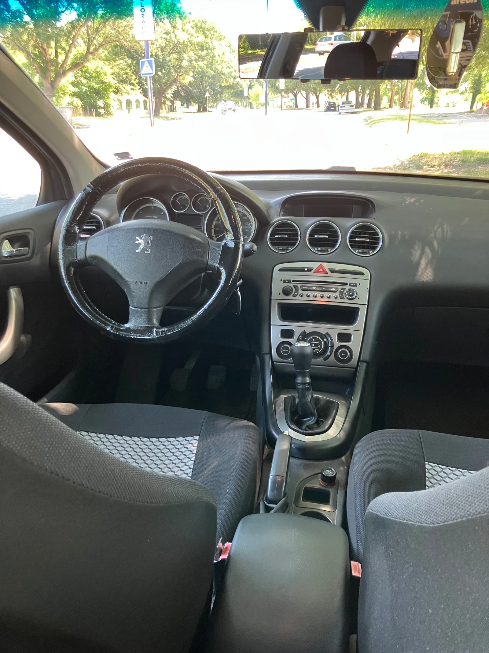 Peugeot 308 1.6 hdi - изображение 6