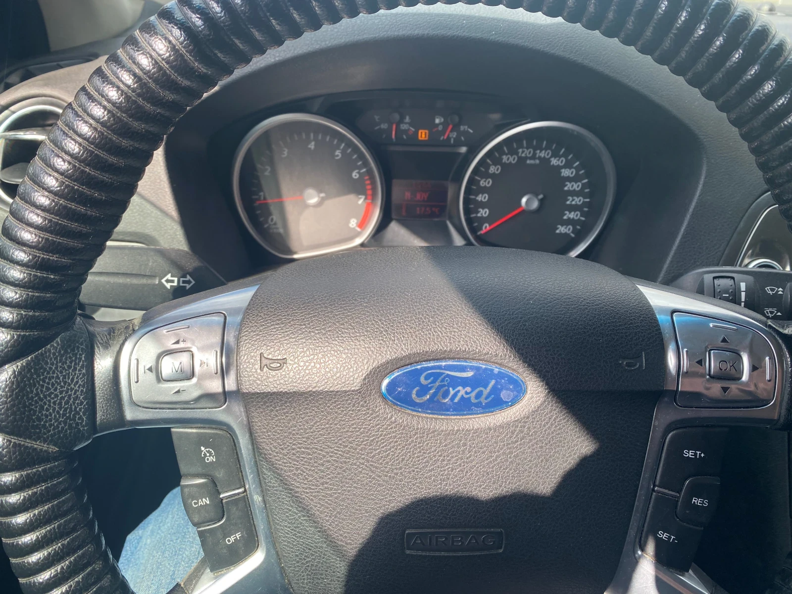 Ford Mondeo  - изображение 7