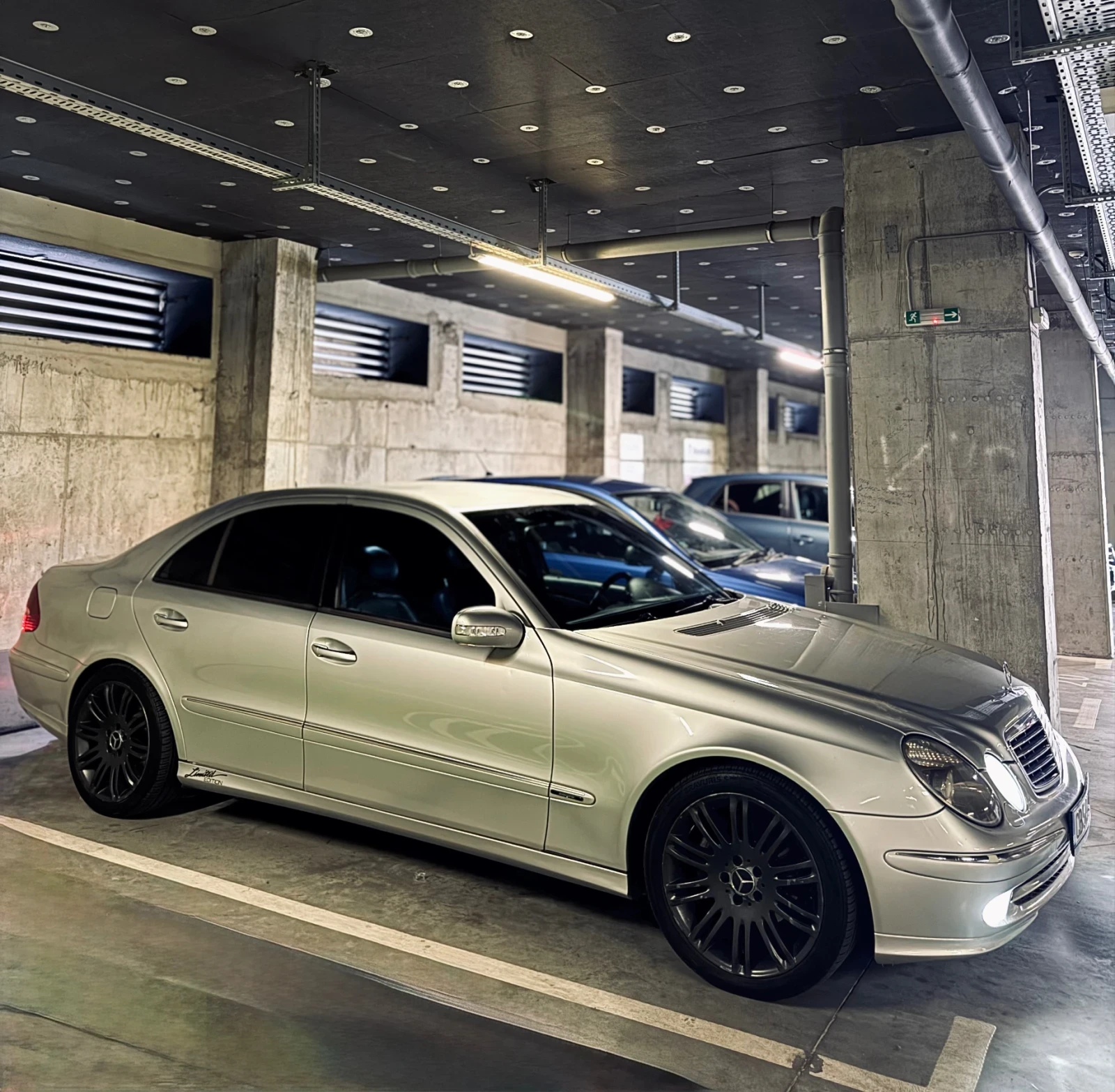 Mercedes-Benz E 270, снимка 6 - Автомобили и джипове - 53914971