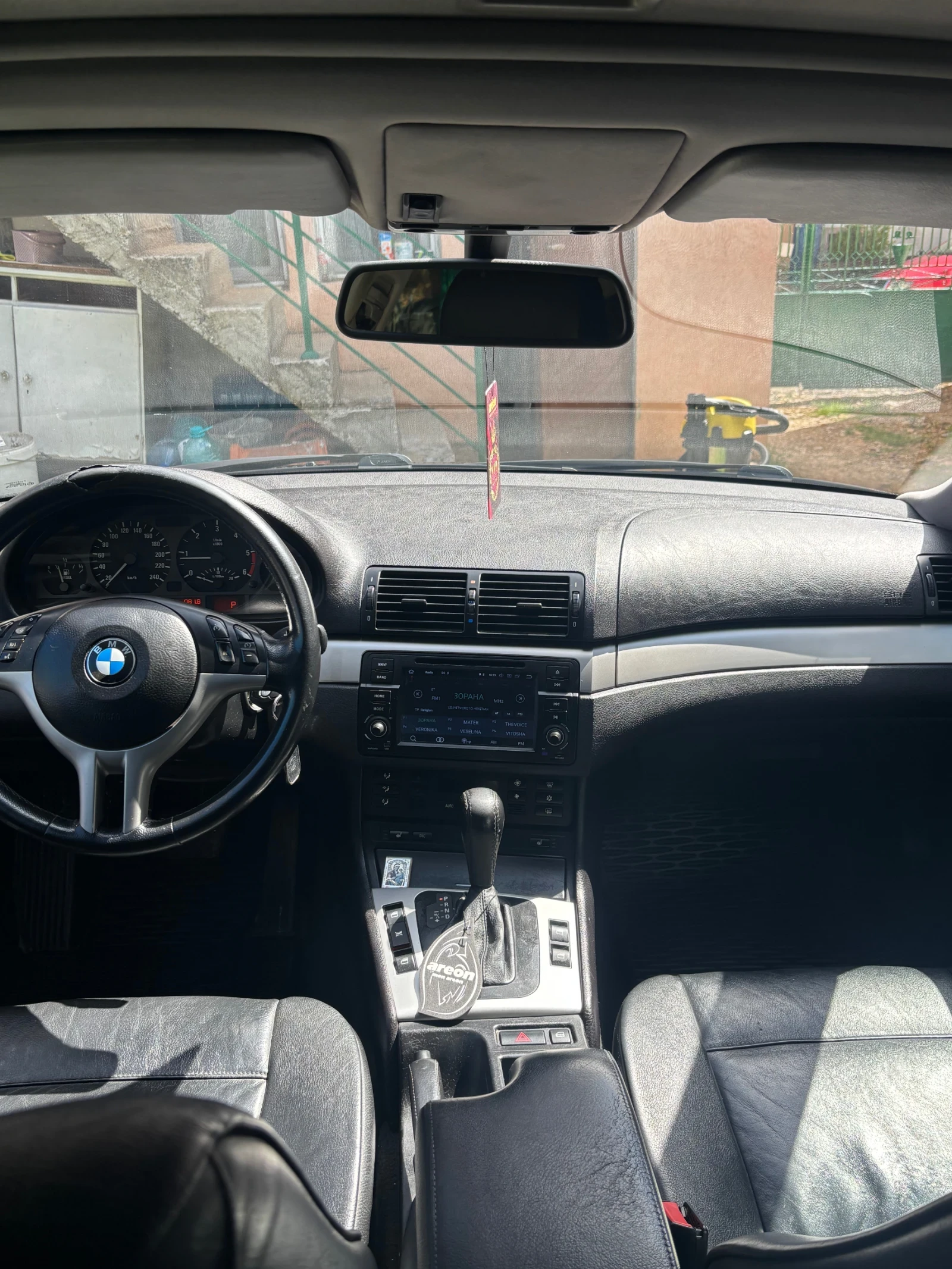 BMW 320, снимка 4 - Автомобили и джипове - 54171823