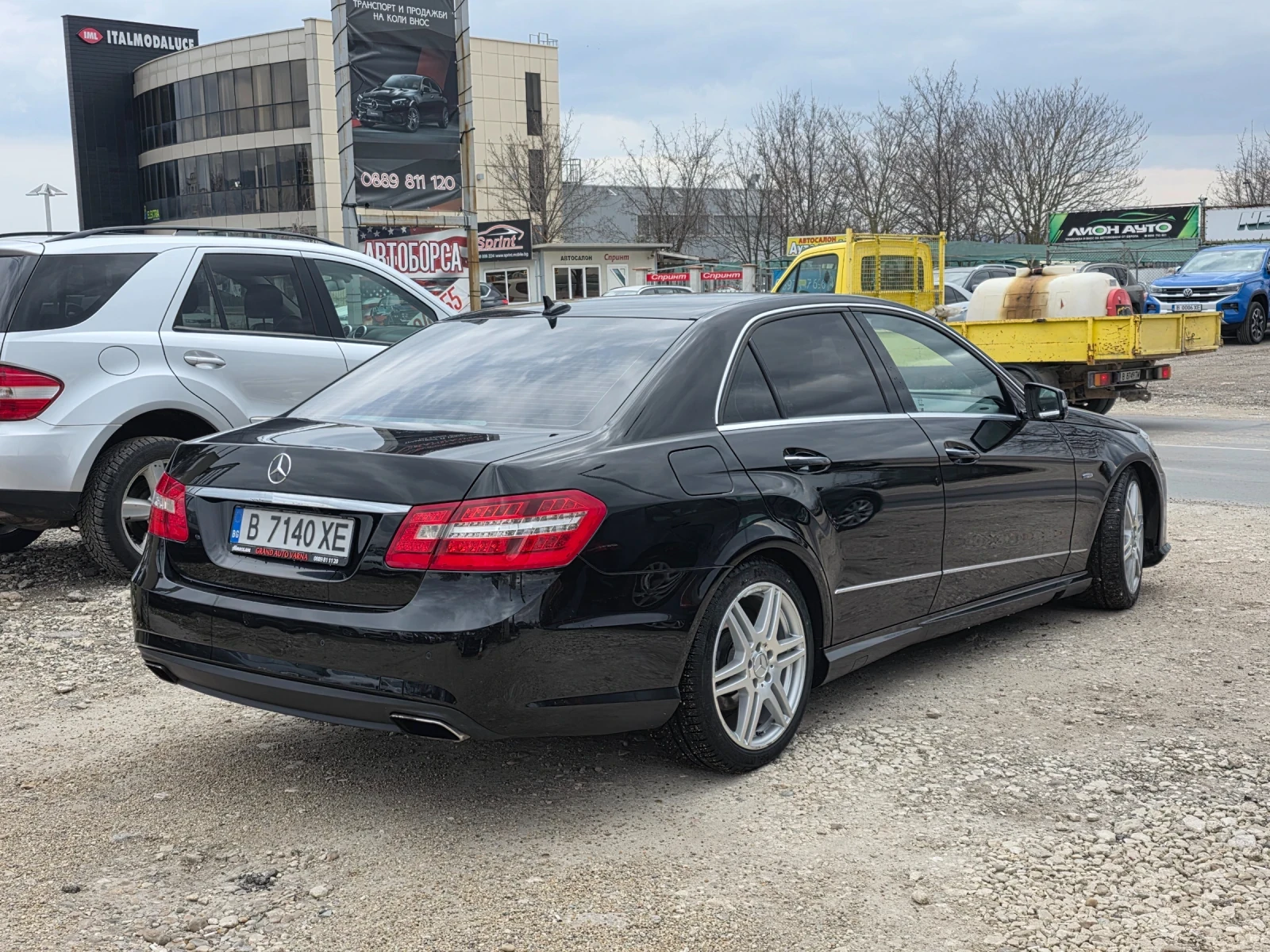 Mercedes-Benz E 350 4Matic AMG Line , снимка 5 - Автомобили и джипове - 54177898