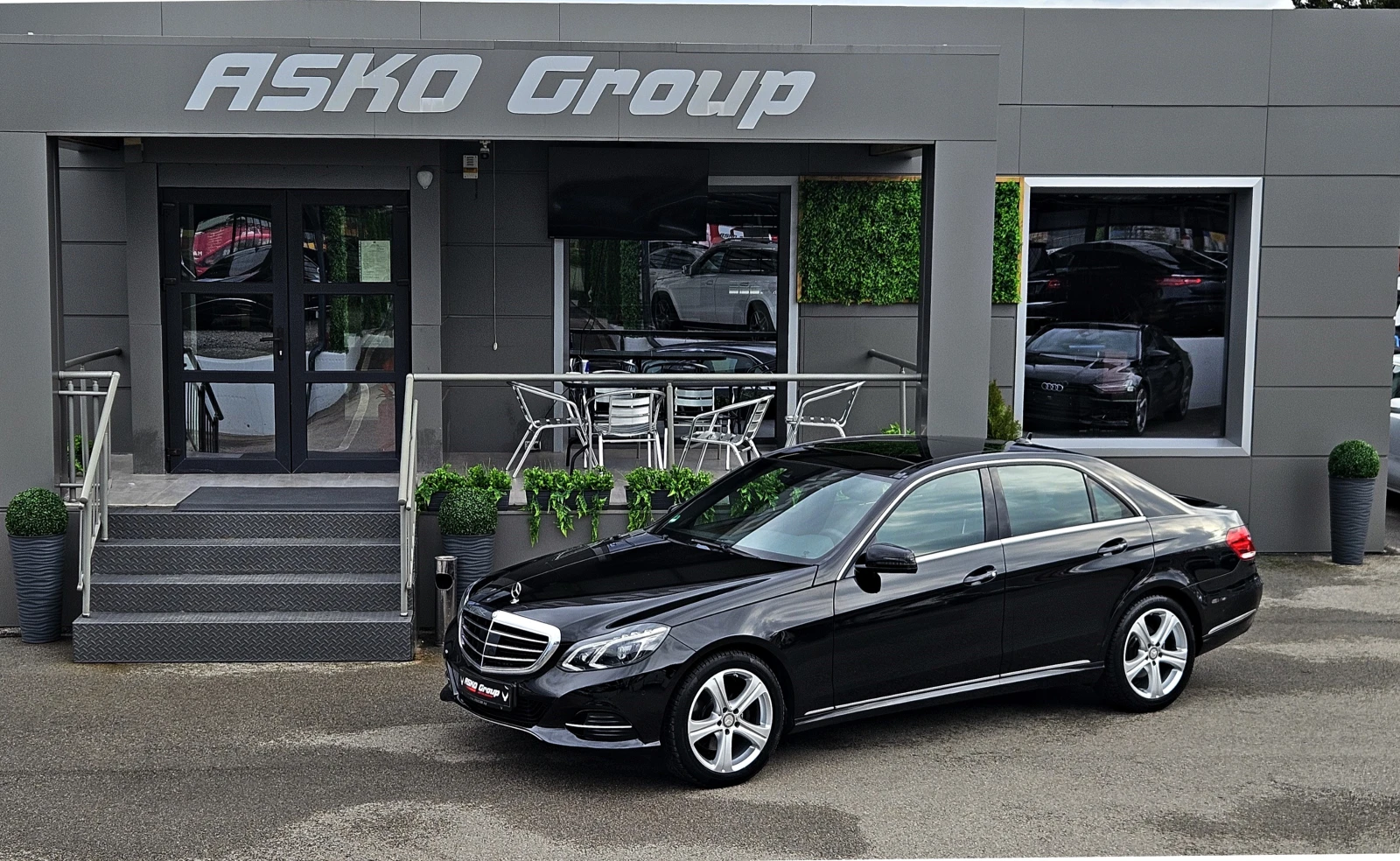 Mercedes-Benz E 350 AMG/4MAT/GERMANY/DISTRON/PANO/�������/AMBIENT/LIZI | Mobile.bg � ����������� 17