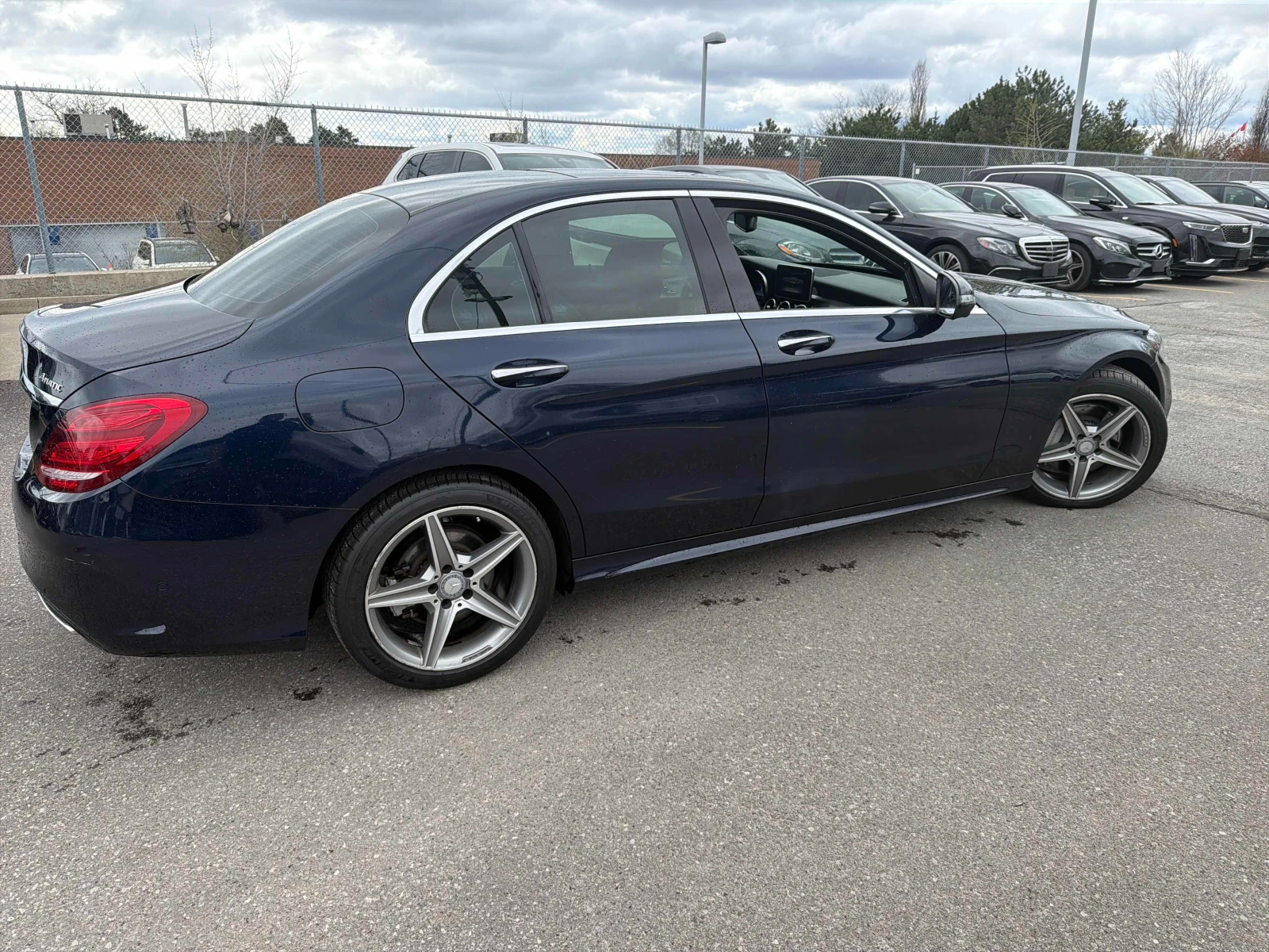 Mercedes-Benz C 300 69к.км, ПЕРФЕКТНА!, снимка 3 - Автомобили и джипове - 54411647