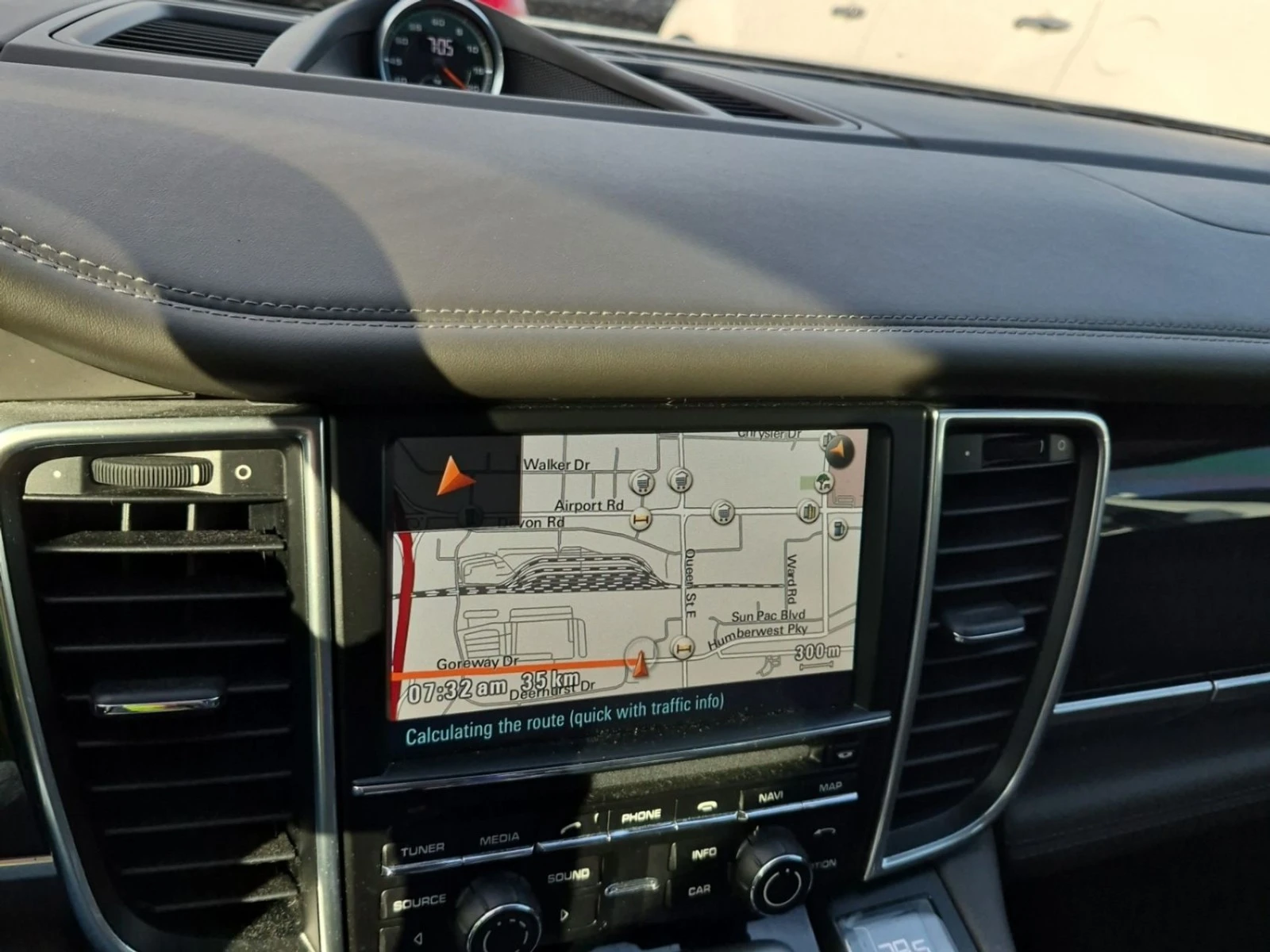 Porsche Panamera 4S* PDK* ОБДУХ* ПОДГРЕВ* КАМЕРА* KEYLESS* BOSE, снимка 11 - Автомобили и джипове - 54459817