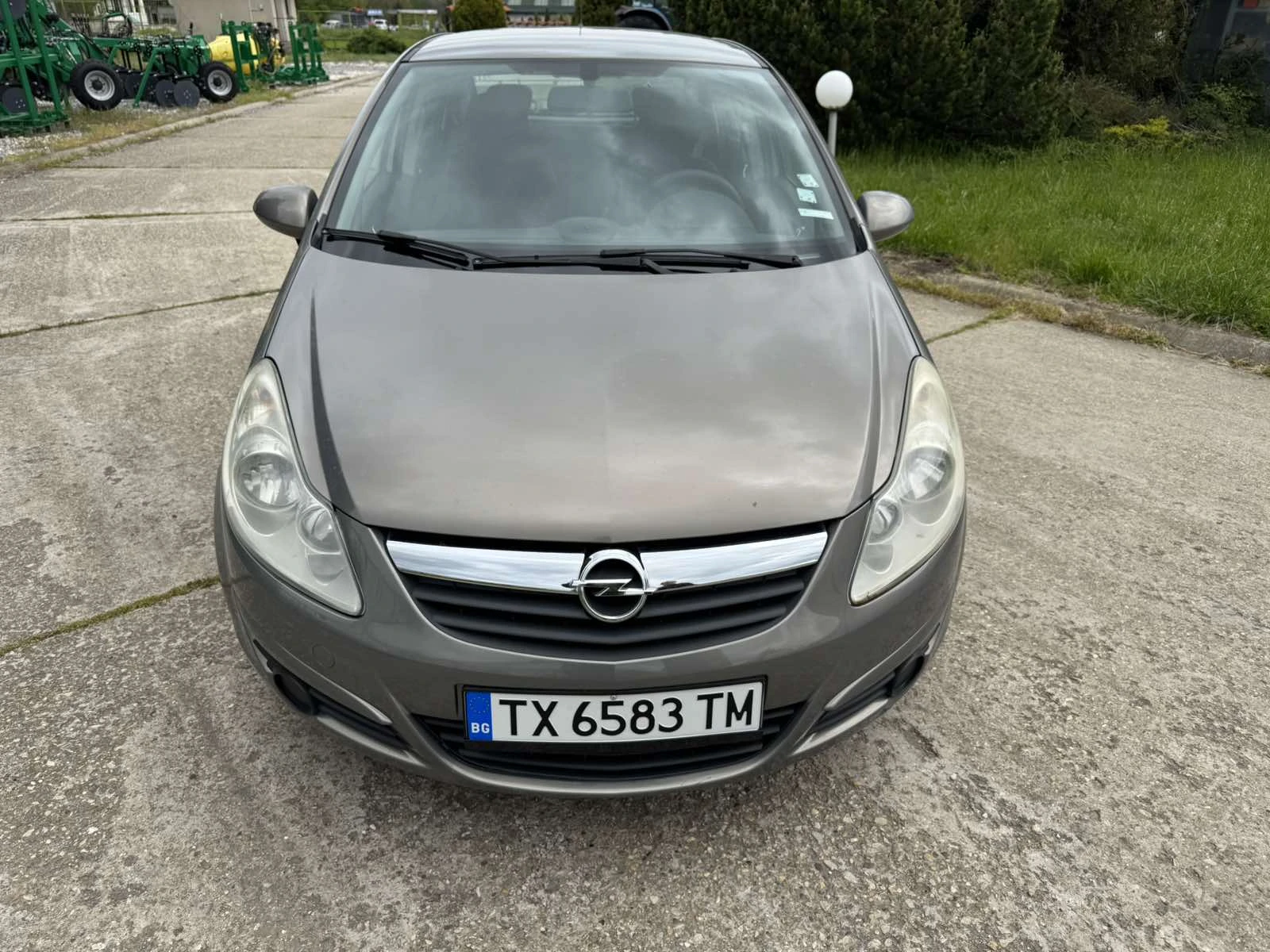 Opel Corsa, снимка 2 - Автомобили и джипове - 54544337