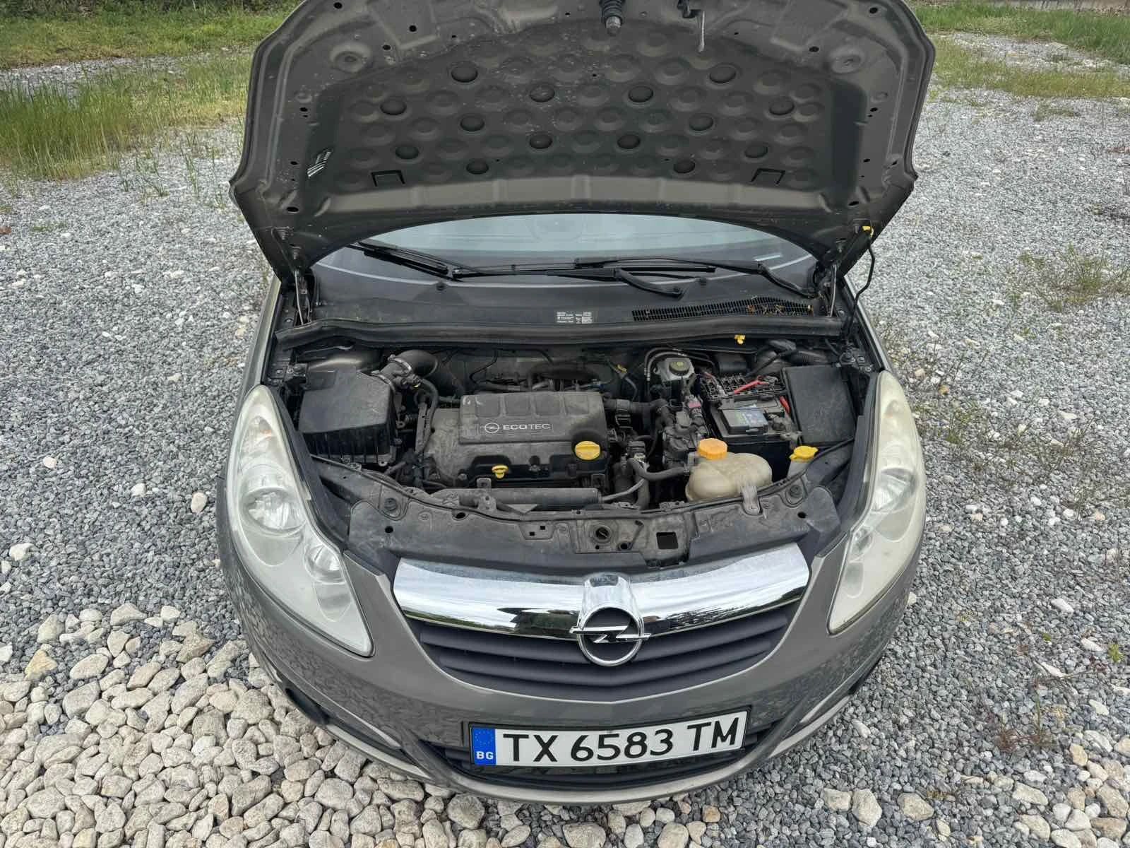 Opel Corsa, снимка 7 - Автомобили и джипове - 54544337