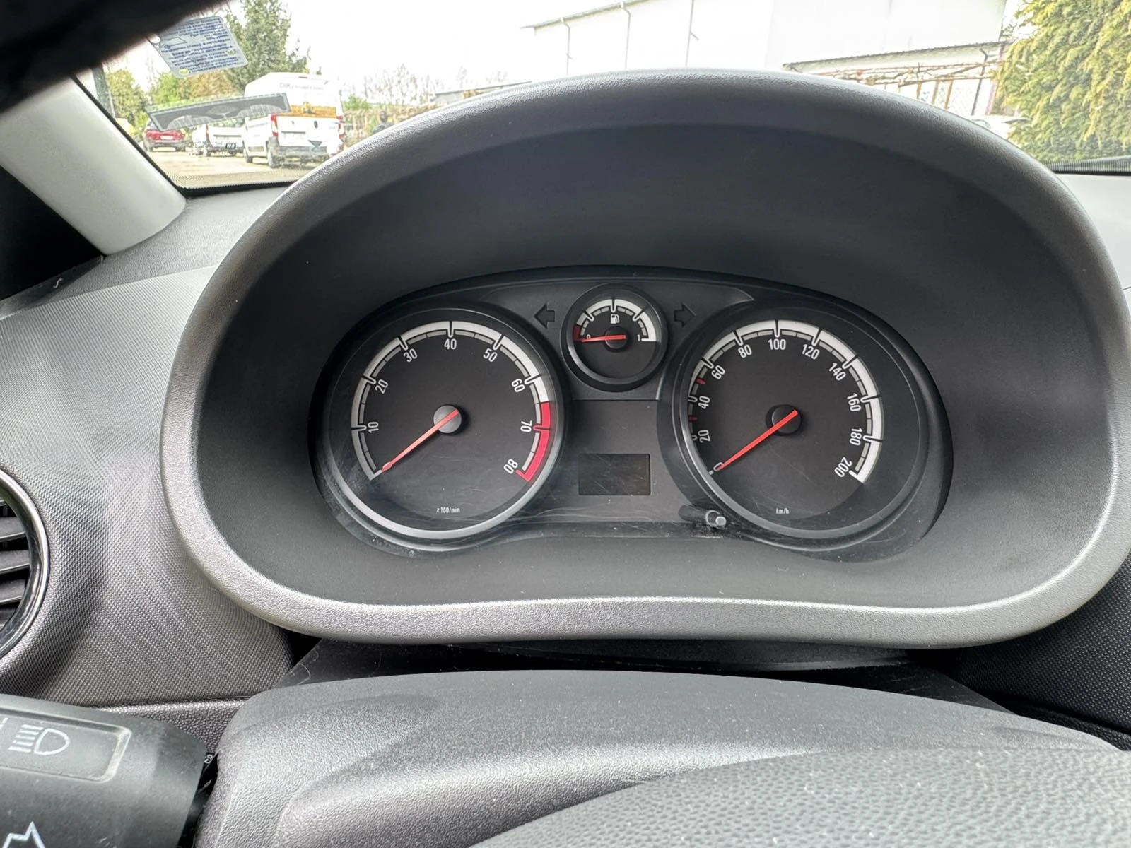 Opel Corsa, снимка 10 - Автомобили и джипове - 54544337