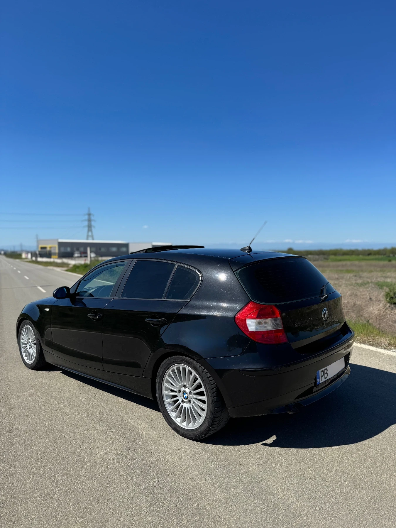 BMW 118, снимка 7 - Автомобили и джипове - 54586439