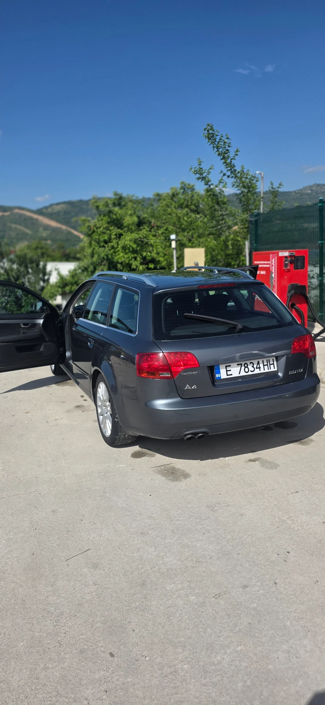 Audi A4, снимка 4 - Автомобили и джипове - 54727313