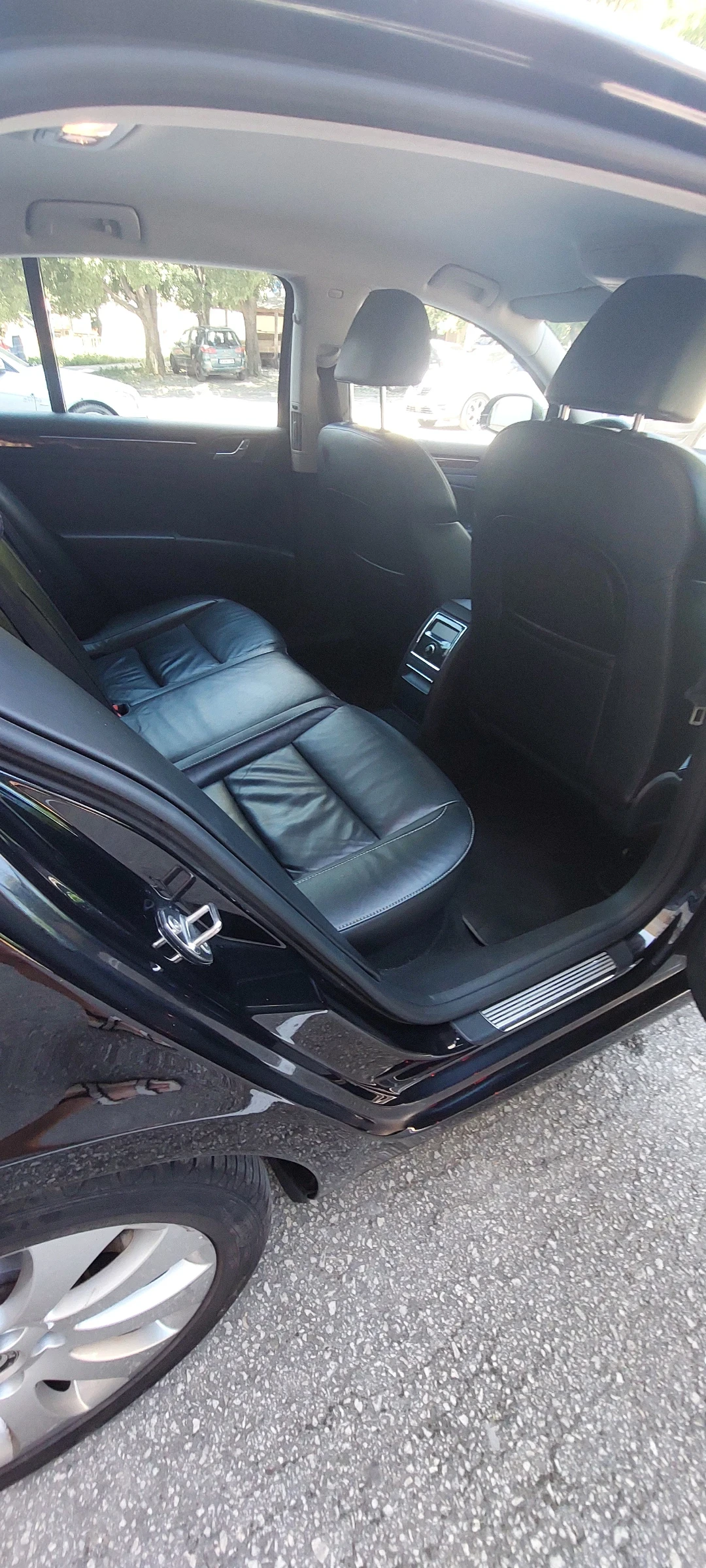 Skoda Superb, снимка 10 - Автомобили и джипове - 55069613