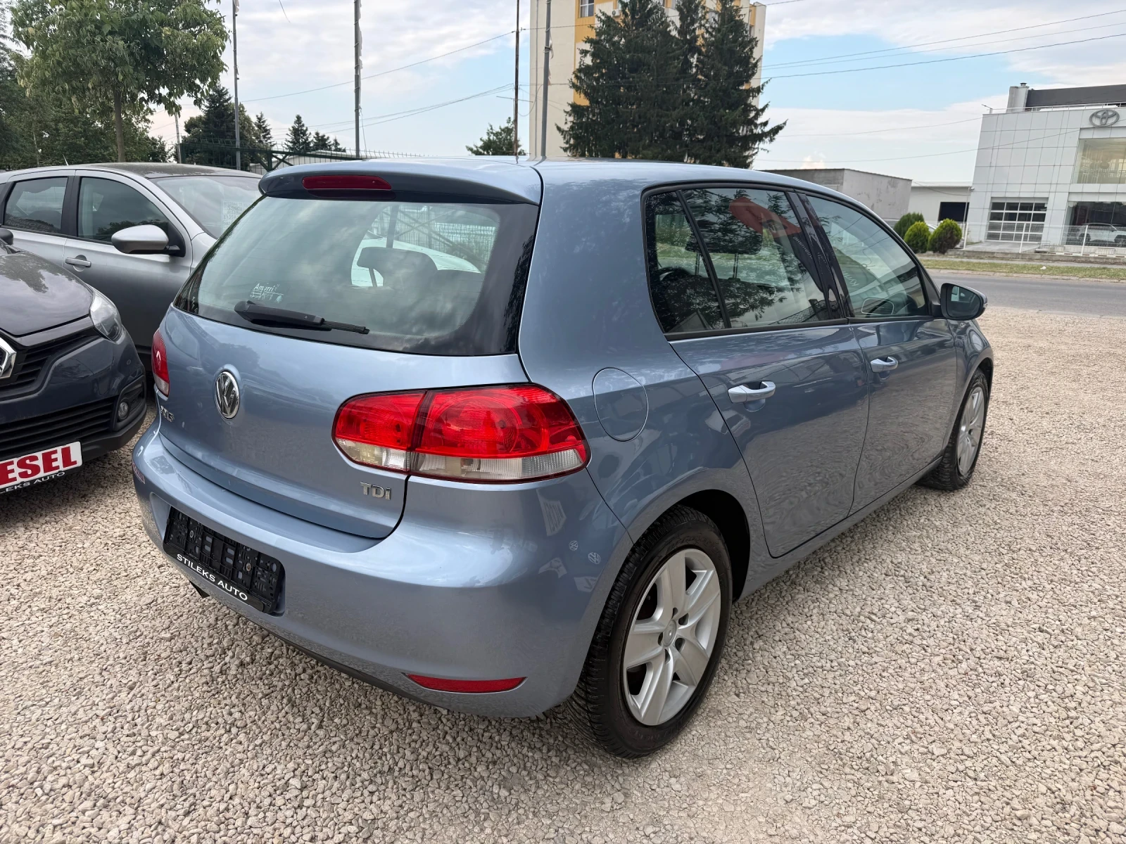 VW Golf 2.0TDI -110k Италия, снимка 6 - Автомобили и джипове - 55143456