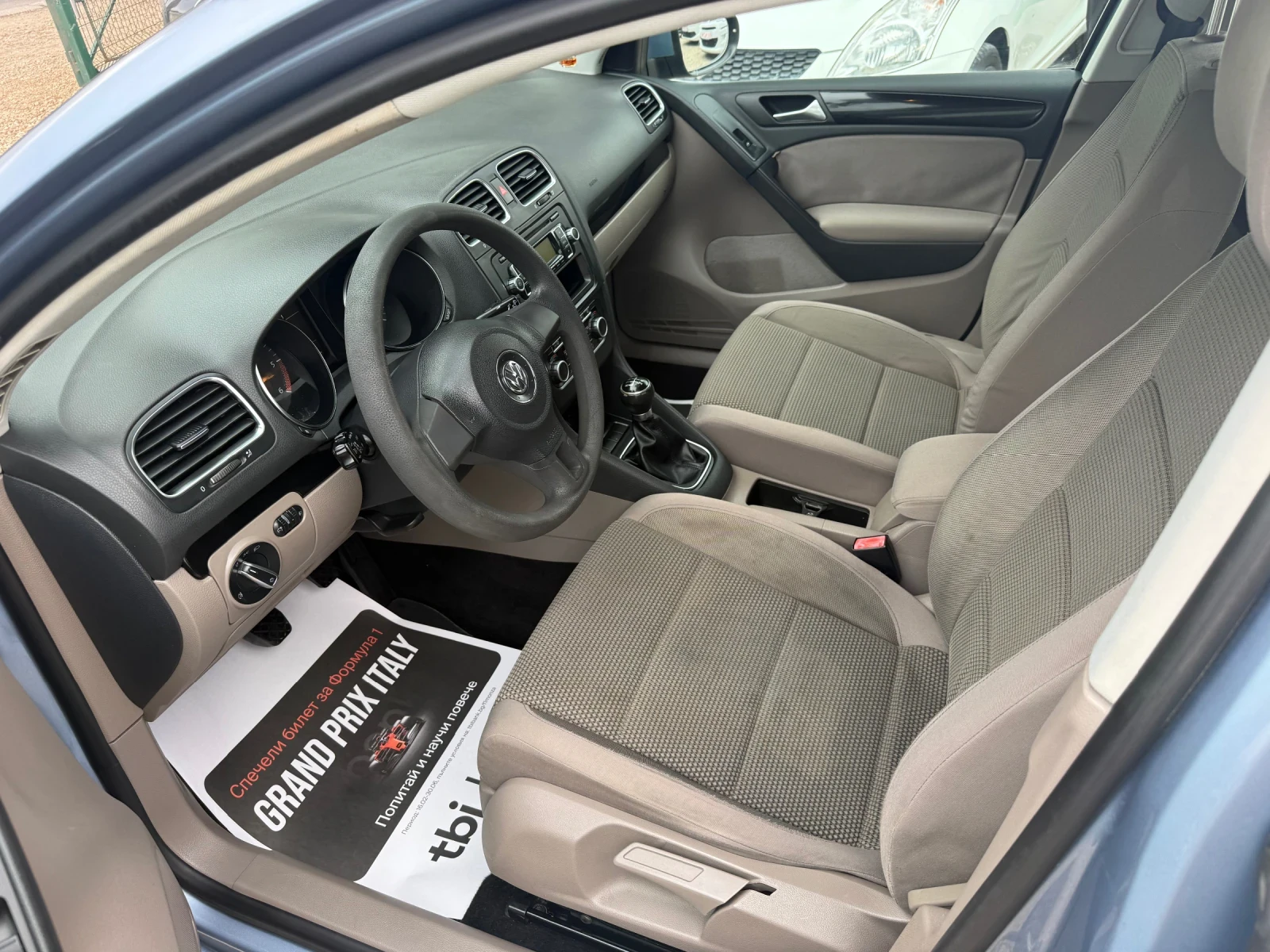 VW Golf 2.0TDI -110k Италия, снимка 12 - Автомобили и джипове - 55143456