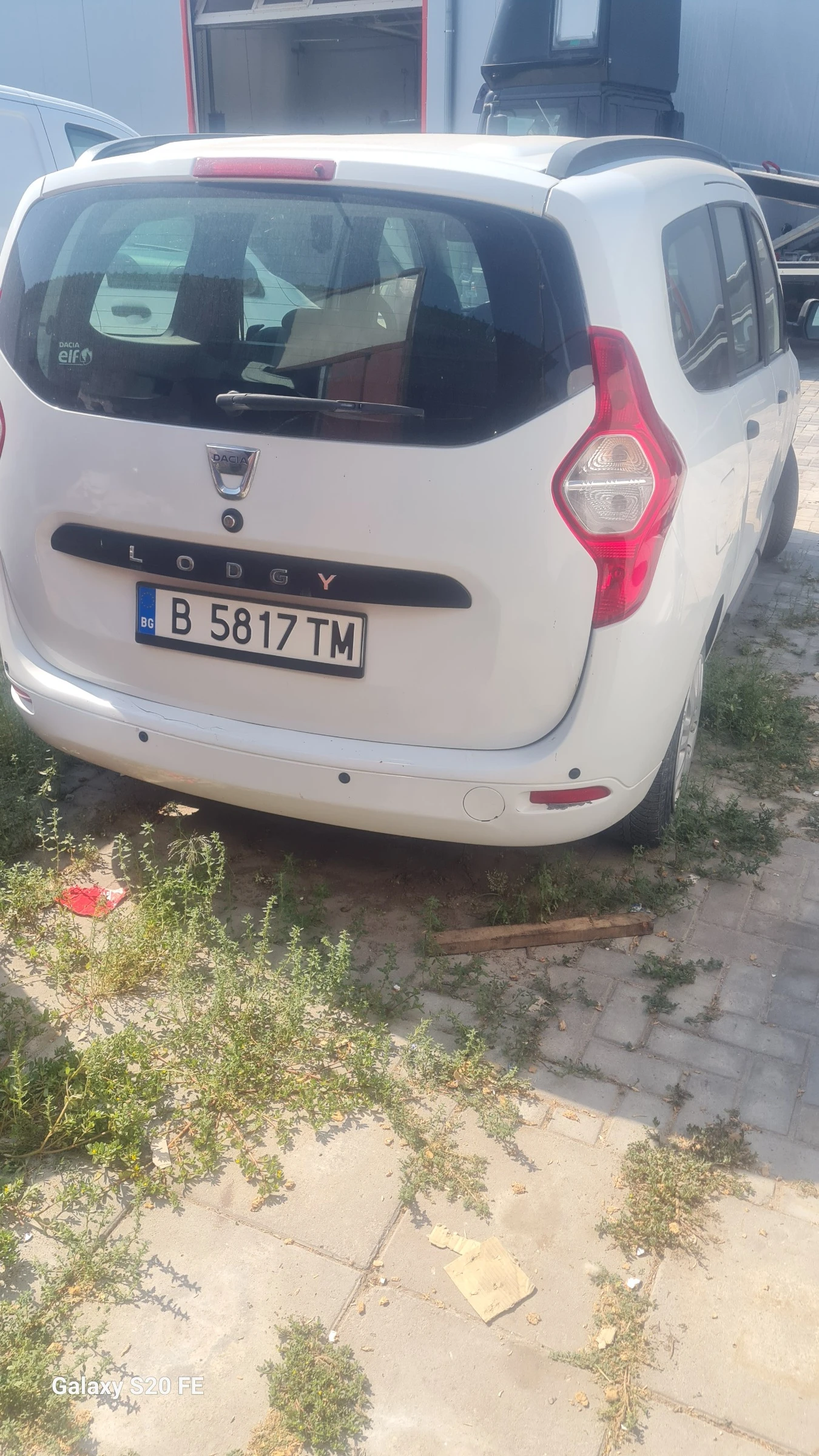 Dacia Lodgy, снимка 2 - Автомобили и джипове - 55570725