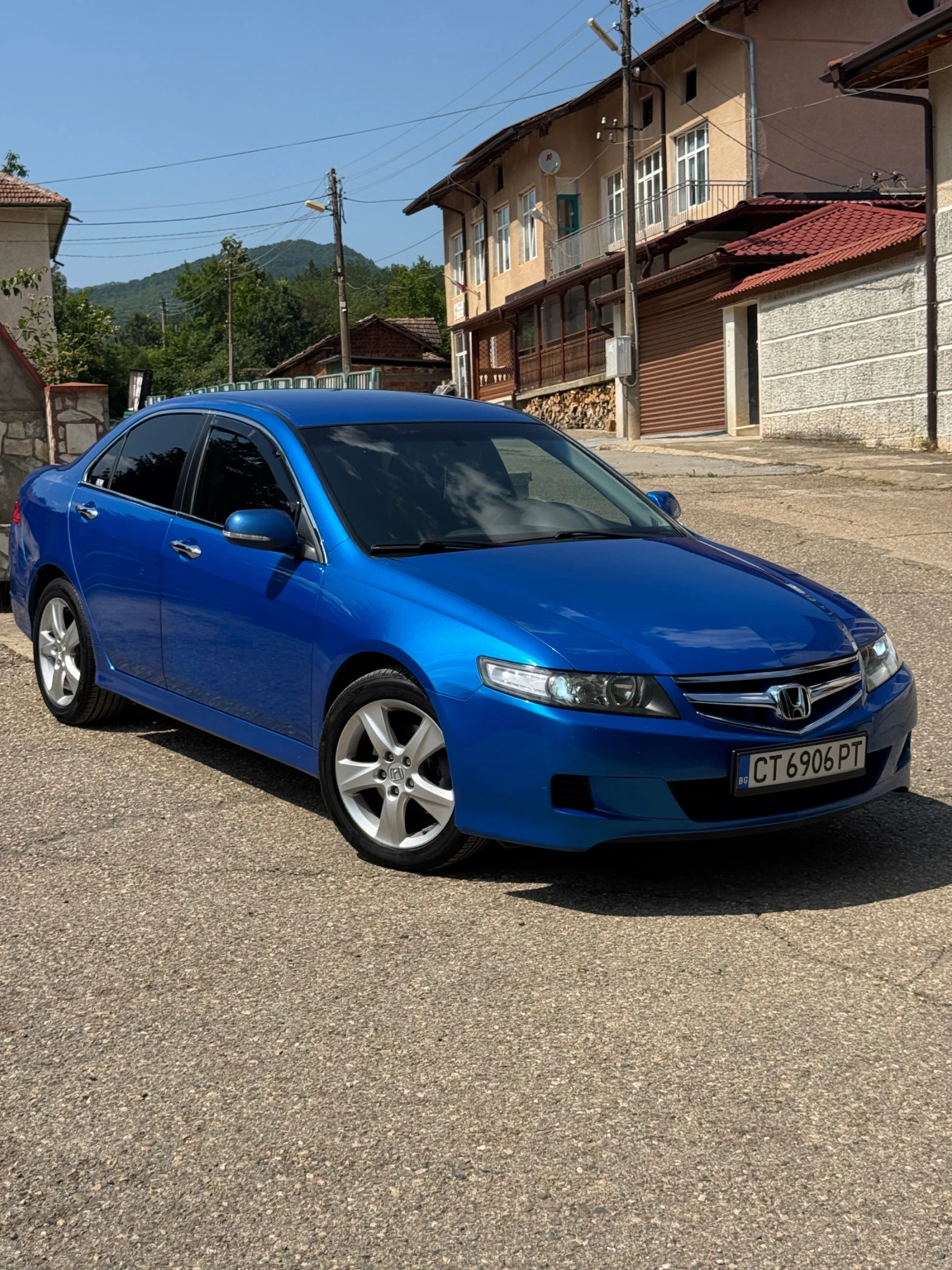 Honda Accord 2.0 i