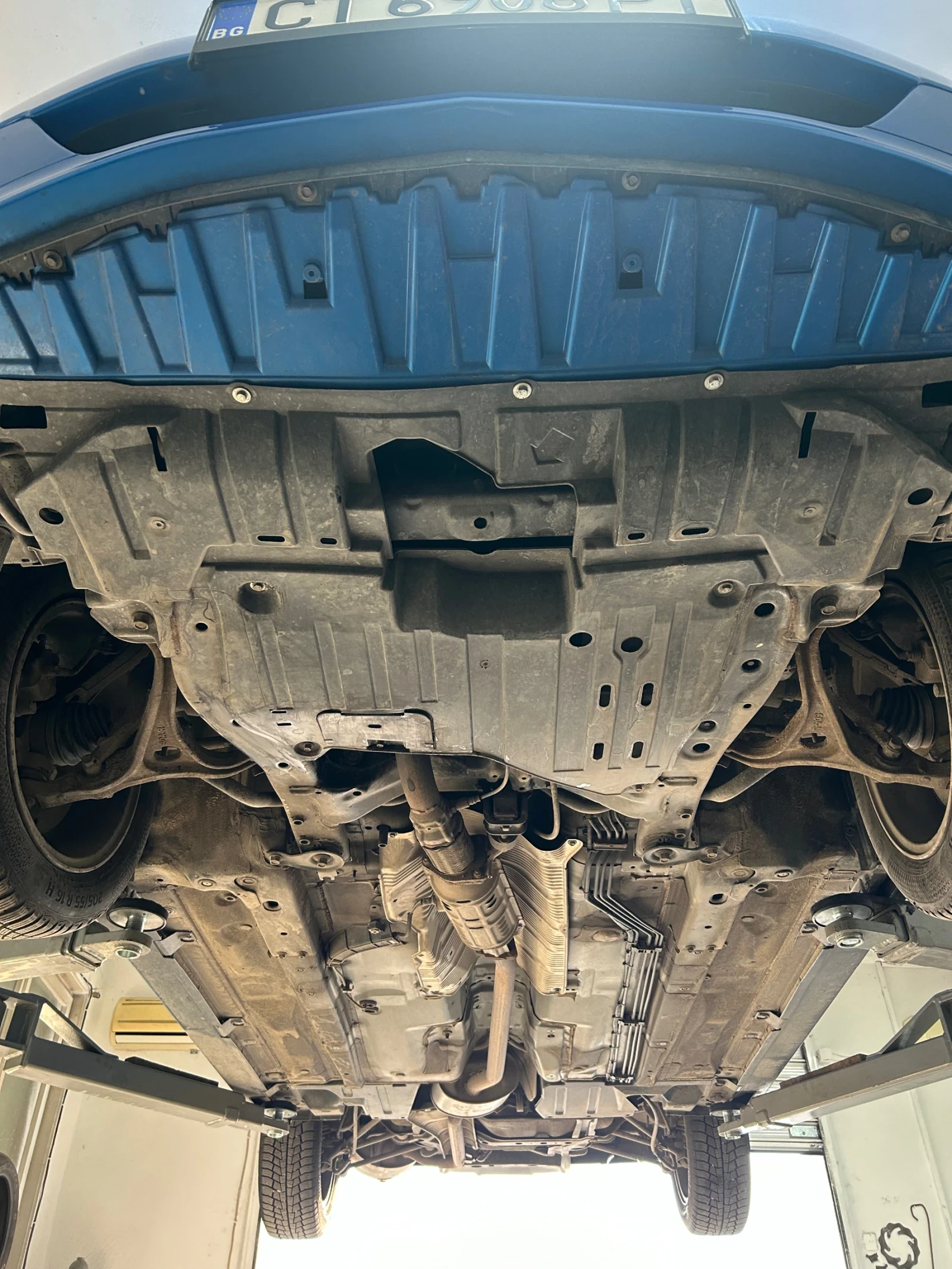 Honda Accord 2.0 i, снимка 8 - Автомобили и джипове - 56134980