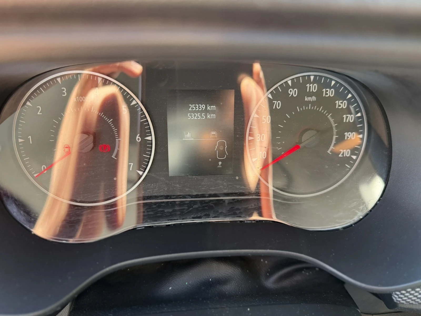 Dacia Sandero Stepway, снимка 10 - Автомобили и джипове - 56317747