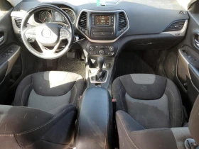 Jeep Cherokee 2.4l Latitude, снимка 8