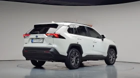 Toyota Rav4 2, 5 XLE Hybrid 2WD, снимка 2