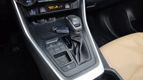 Toyota Rav4 2, 5 XLE Hybrid 2WD, снимка 8