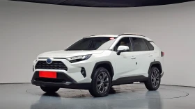 Toyota Rav4 2, 5 XLE Hybrid 2WD, снимка 1
