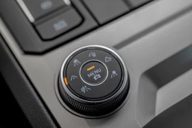 VW Touareg 3.0TDI/Elegance/4Motion/Lane Assist/F1/Isofix | Mobile.bg � ����� ������ 9
