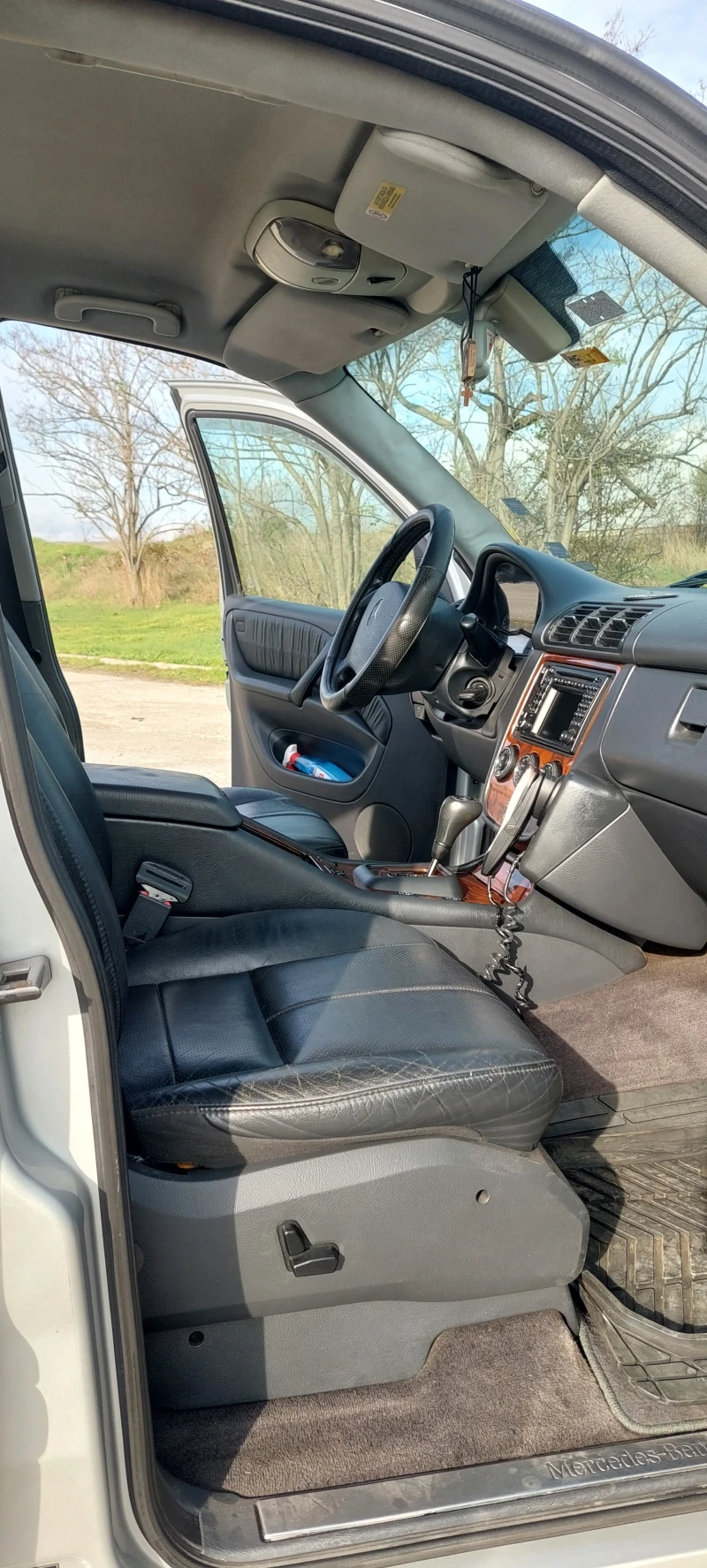 Mercedes-Benz ML 270 270 CDI, снимка 11 - Автомобили и джипове - 52650290