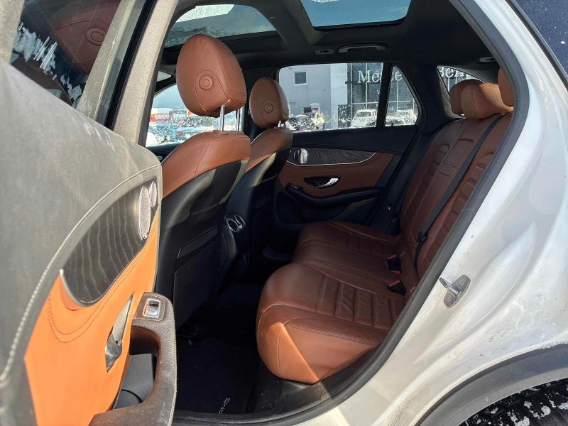 Mercedes-Benz GLC 43 AMG CARFAX АВТО КРЕДИТ , снимка 12 - Автомобили и джипове - 52711162