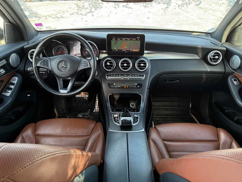 Mercedes-Benz GLC 43 AMG CARFAX АВТО КРЕДИТ , снимка 8 - Автомобили и джипове - 52711162