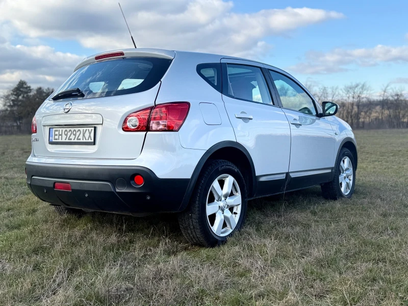 Nissan Qashqai 2.0 4х4 след основен ремонт, снимка 2 - Автомобили и джипове - 52998463