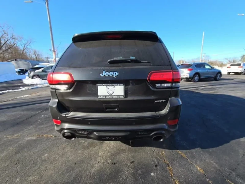 Jeep Grand Wagoneer, снимка 4 - Автомобили и джипове - 53442924