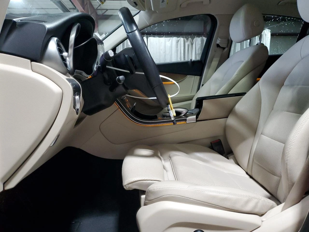 Mercedes-Benz GLC 300 COUPE 4MATIC - изображение 7