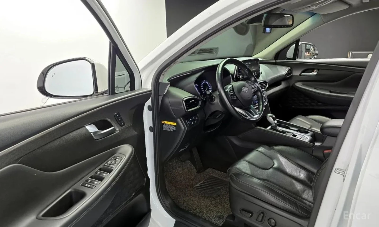 Hyundai Santa fe 2.2 CRDi/4WD/8-СКОРОСТИ/PREMIUM/DISTRONIC/LANE ASS - изображение 6