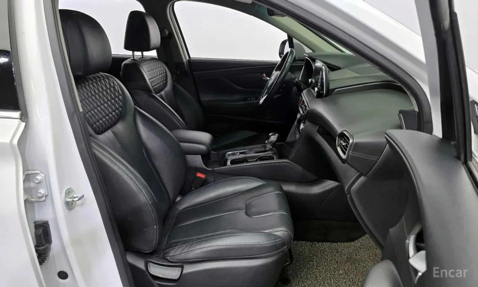 Hyundai Santa fe 2.2 CRDi/4WD/8-СКОРОСТИ/PREMIUM/DISTRONIC/LANE ASS - изображение 7