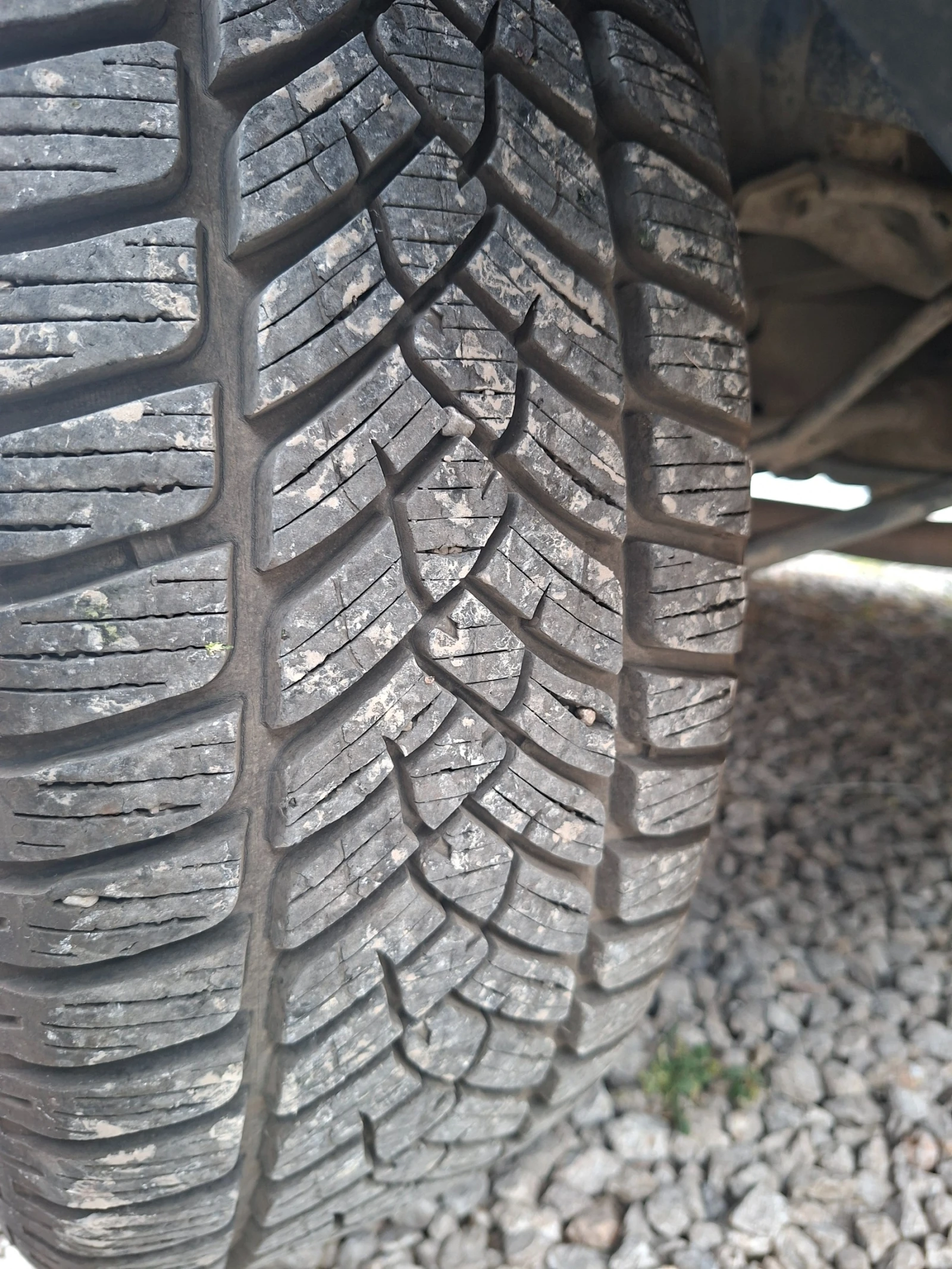 Dacia Duster 1.5DCI.4x4.6sk | Mobile.bg   14