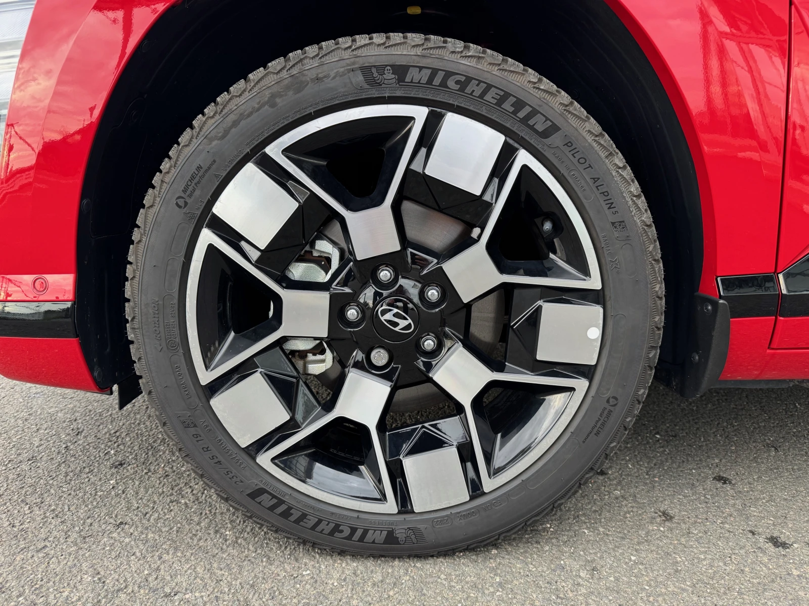 Hyundai Kona Premium - изображение 9