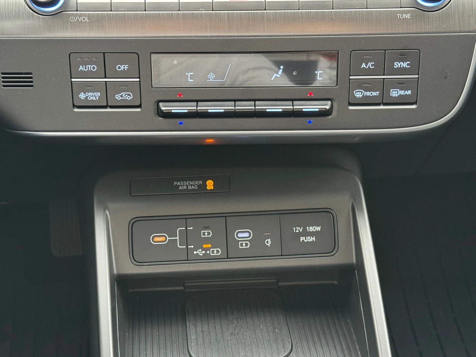 Hyundai Kona Premium | Mobile.bg   14